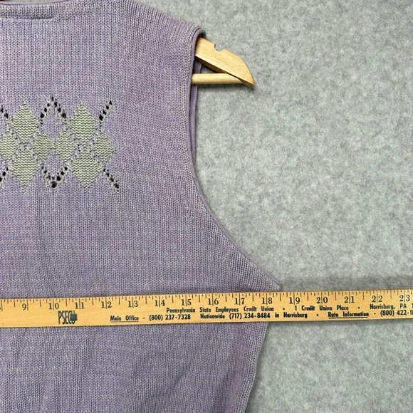 VTG Liz Claiborne Golf Womens S Lavender Argyle Knit V Neck Sweater Vest USA - Picture 7 of 8